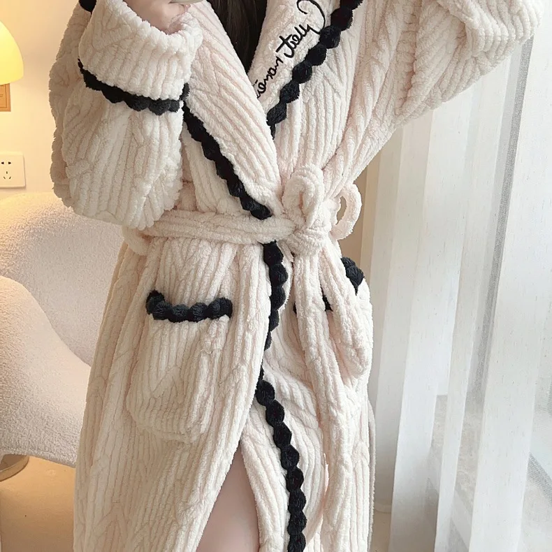 Peignoir en éponge pour femme